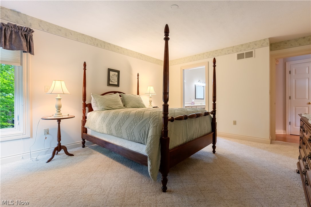 615 Highwood Drive Cuyahoga Falls OH 44223