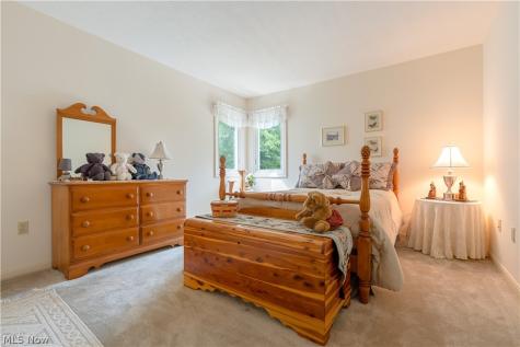 615 Highwood Drive Cuyahoga Falls OH 44223
