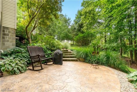 615 Highwood Drive Cuyahoga Falls OH 44223