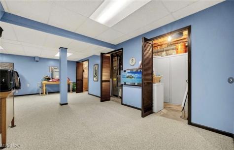 33771 Canterbury Road Solon OH 44139