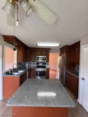 33771 Canterbury Road Solon OH 44139
