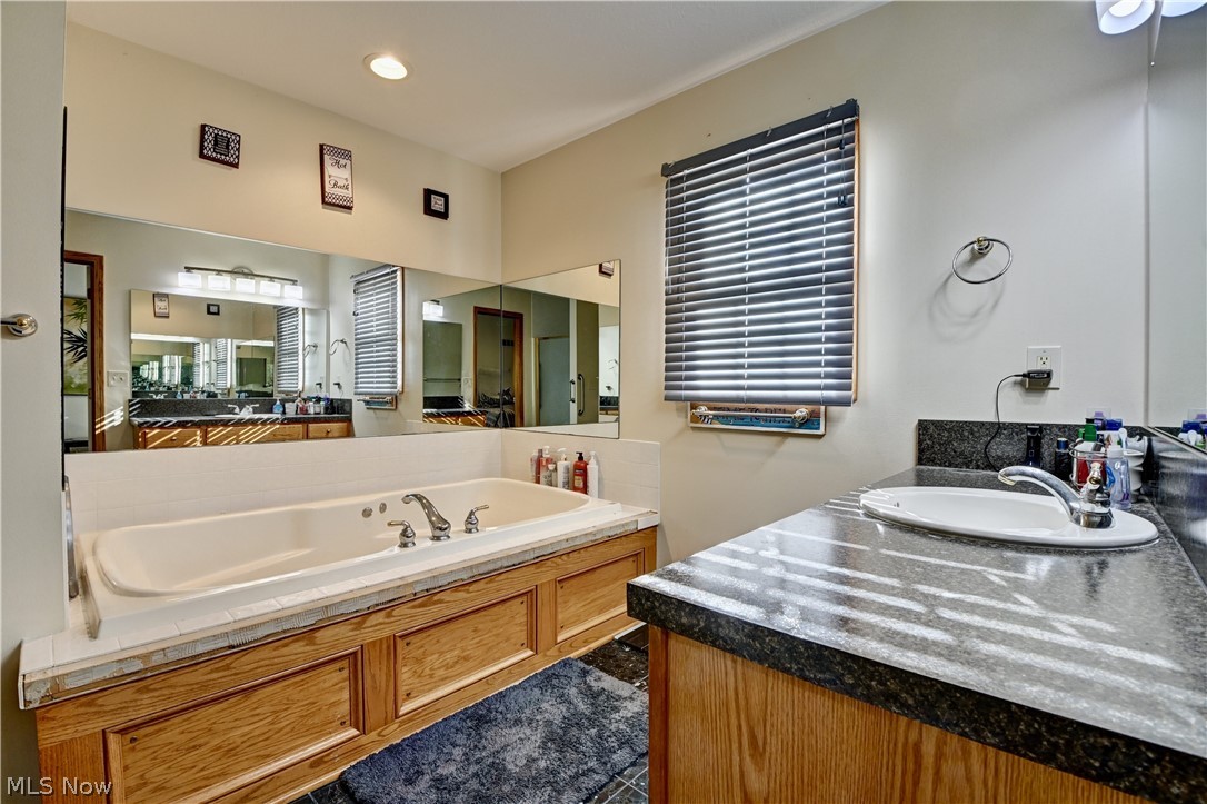 2390 Auberry Drive Green OH 44312