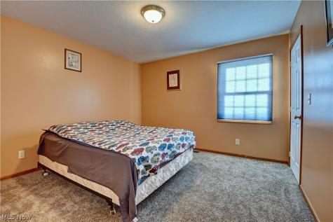 2390 Auberry Drive Akron OH 44312