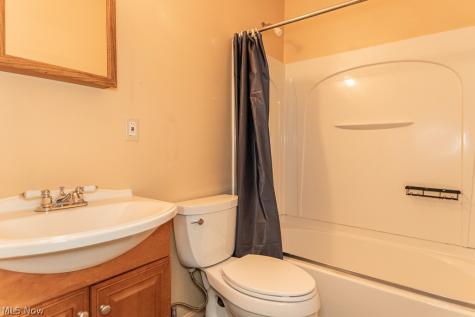 966 Windermere Drive Willoughby OH 44094