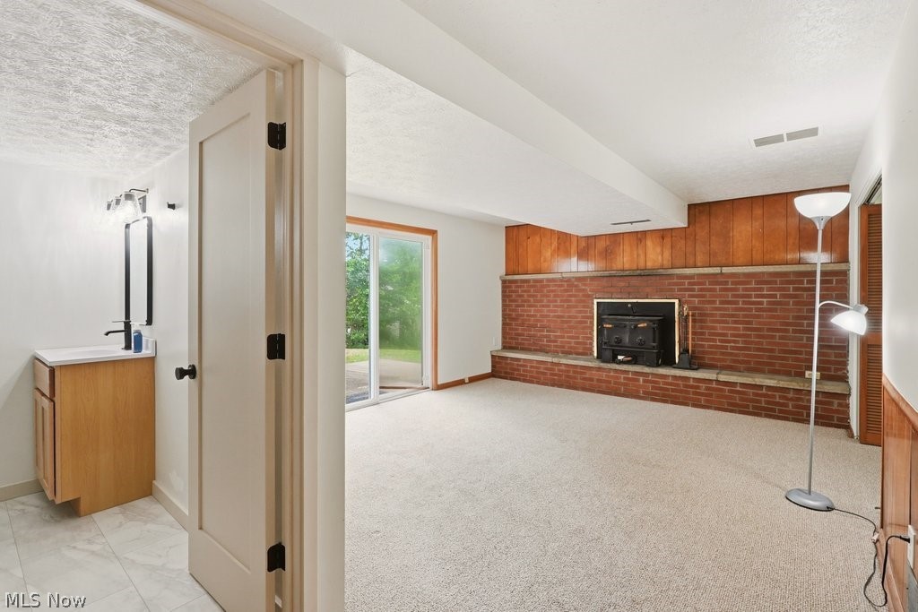 6315 Redbird Terrace New Franklin OH 44216