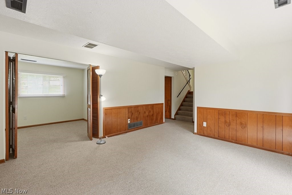 6315 Redbird Terrace New Franklin OH 44216