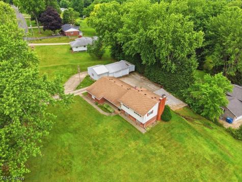 6315 Redbird Terrace New Franklin OH 44216