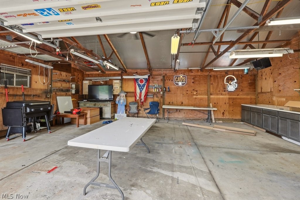 6315 Redbird Terrace New Franklin OH 44216