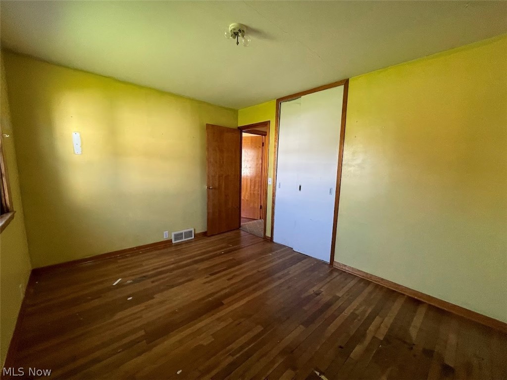 234 N Bridge Street Newcomerstown OH 43832