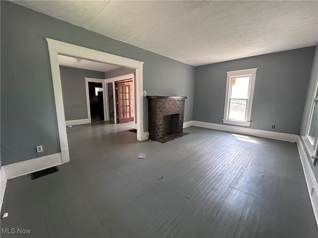 829 Yale Street Akron OH 44311