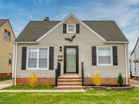 5706 Virginia Avenue Parma OH 44129