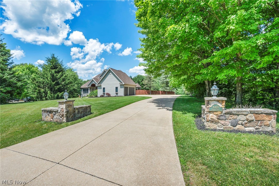 16420 Vernon Drive West Farmington OH 44491