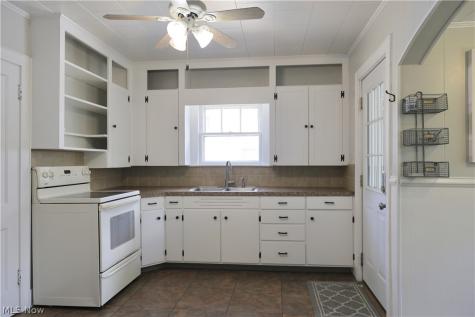 109 Fairview Avenue Millersburg OH 44654