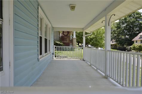 109 Fairview Avenue Millersburg OH 44654