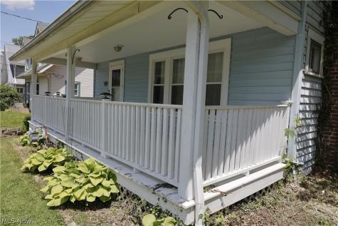 109 Fairview Avenue Millersburg OH 44654