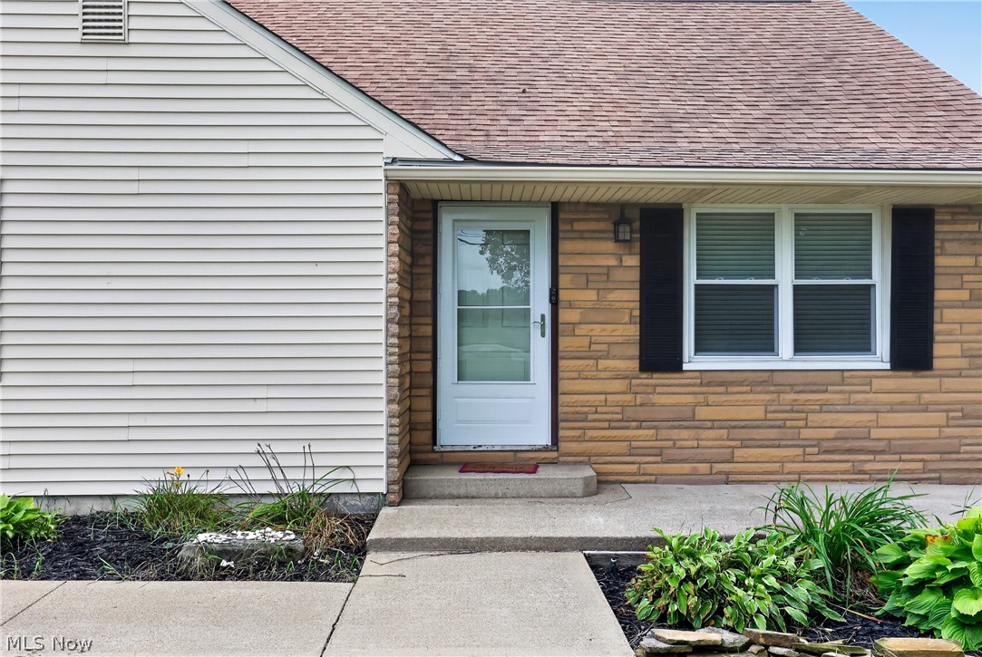 1100 Fairfield School Road Columbiana OH 44408