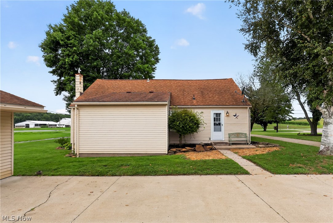1100 Fairfield School Road Columbiana OH 44408