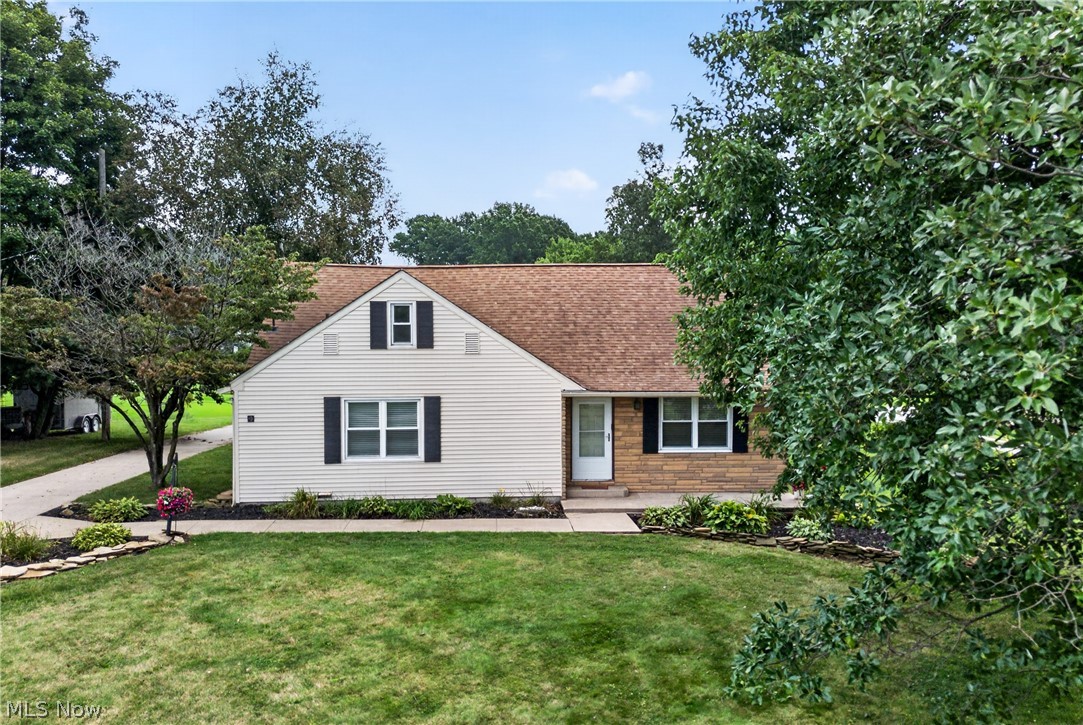 1100 Fairfield School Road Columbiana OH 44408