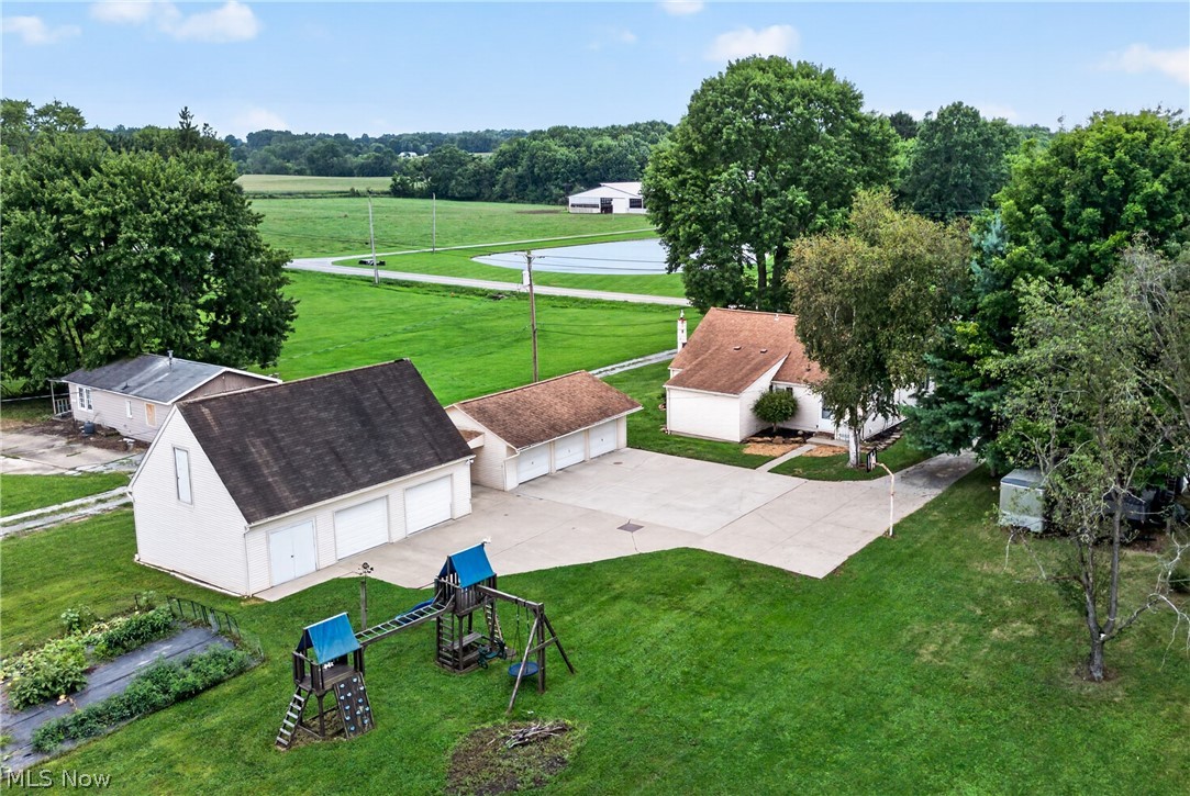 1100 Fairfield School Road Columbiana OH 44408