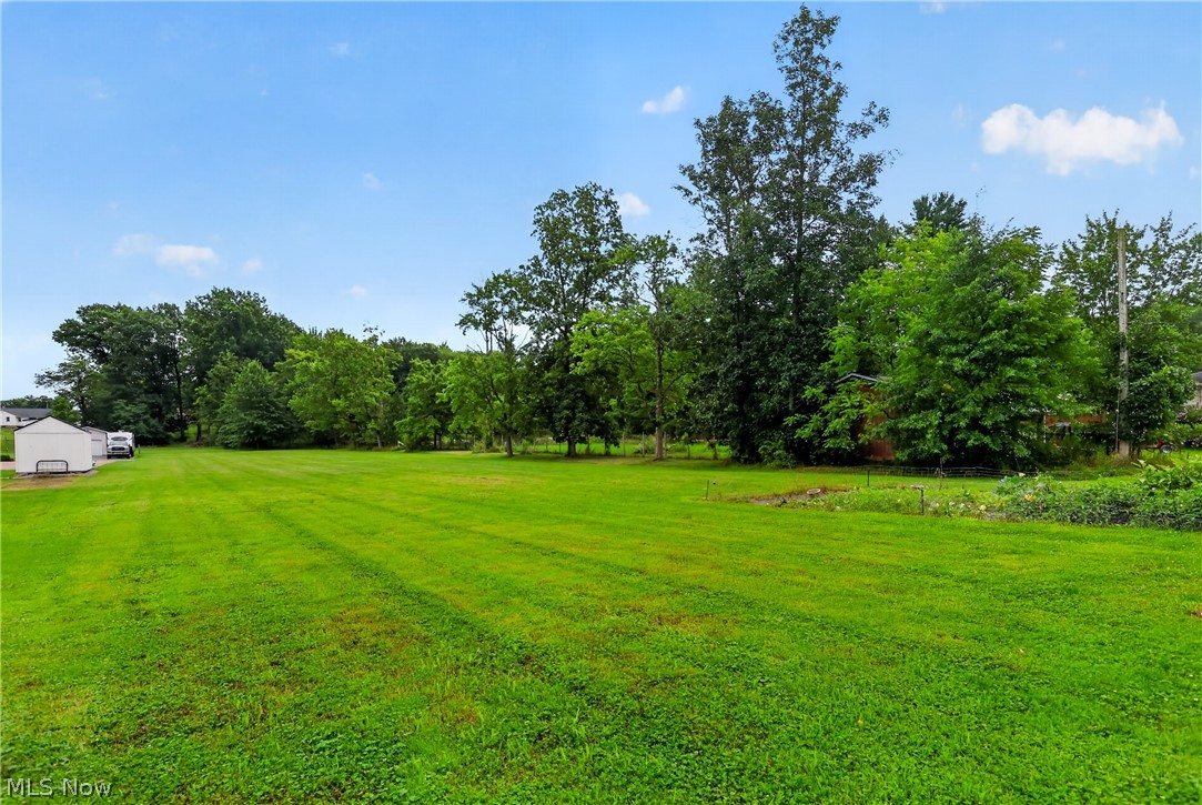 1100 Fairfield School Road Columbiana OH 44408