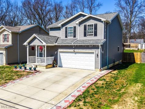 537 Magnolia Avenue Cuyahoga Falls OH 44221