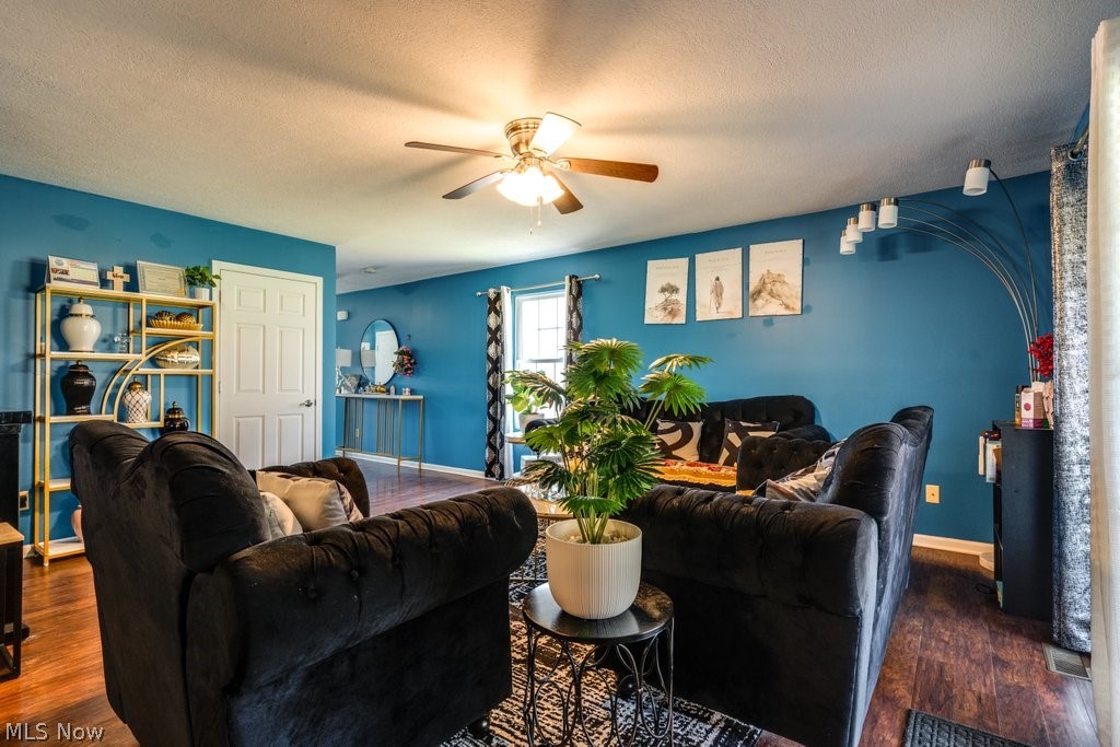 537 Magnolia Avenue Cuyahoga Falls OH 44221