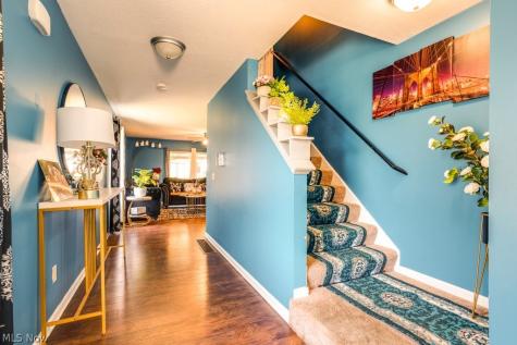 537 Magnolia Avenue Cuyahoga Falls OH 44221