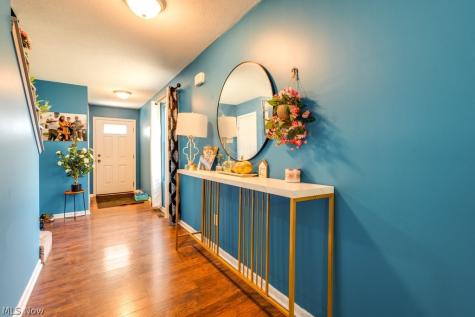 537 Magnolia Avenue Cuyahoga Falls OH 44221