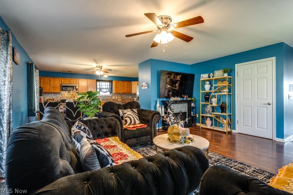 537 Magnolia Avenue Cuyahoga Falls OH 44221