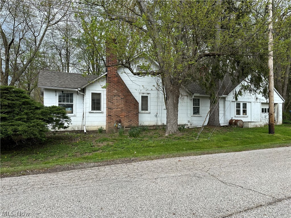 944 East Boulevard Aurora OH 44202