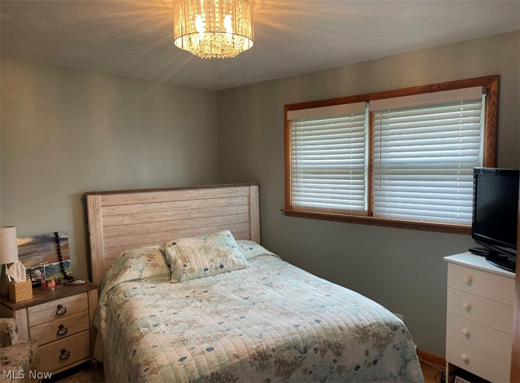 447 W Omar Street Struthers OH 44471