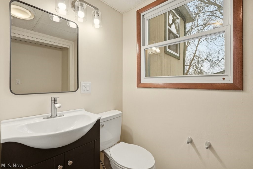 321 Adams Street Newton Falls OH 44444