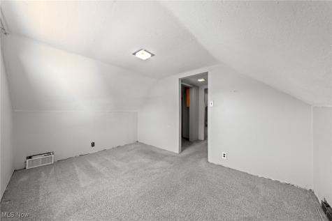 14344 Fayette Boulevard Brook Park OH 44142