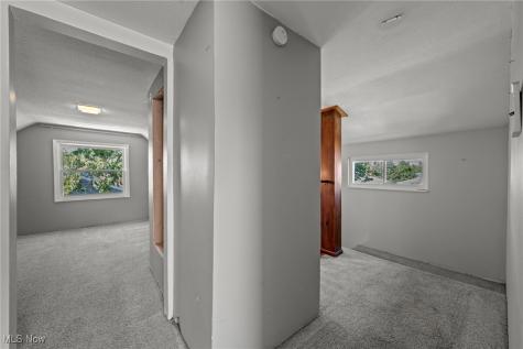 14344 Fayette Boulevard Brook Park OH 44142