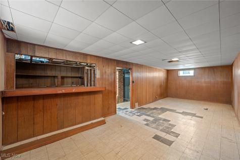 14344 Fayette Boulevard Brook Park OH 44142