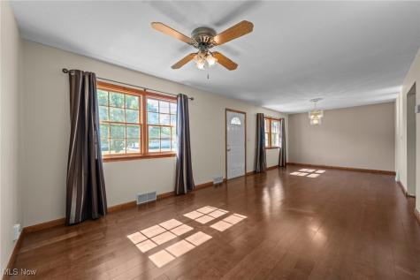 14344 Fayette Boulevard Brook Park OH 44142