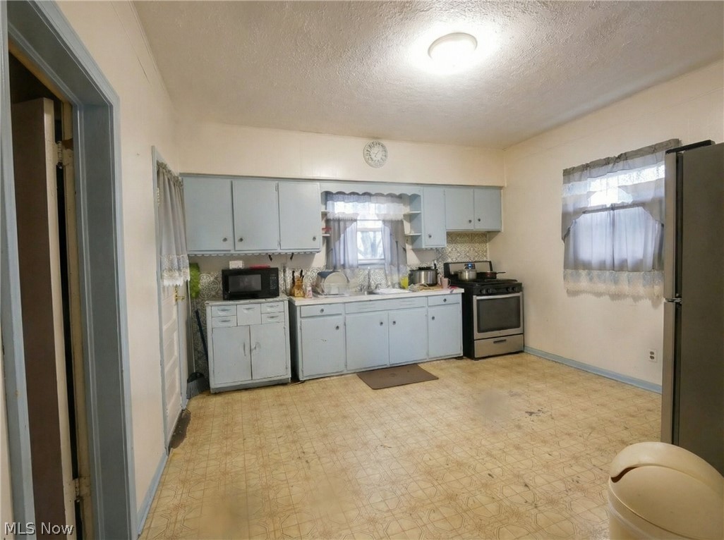 307 E Glenwood Avenue Akron OH 44310