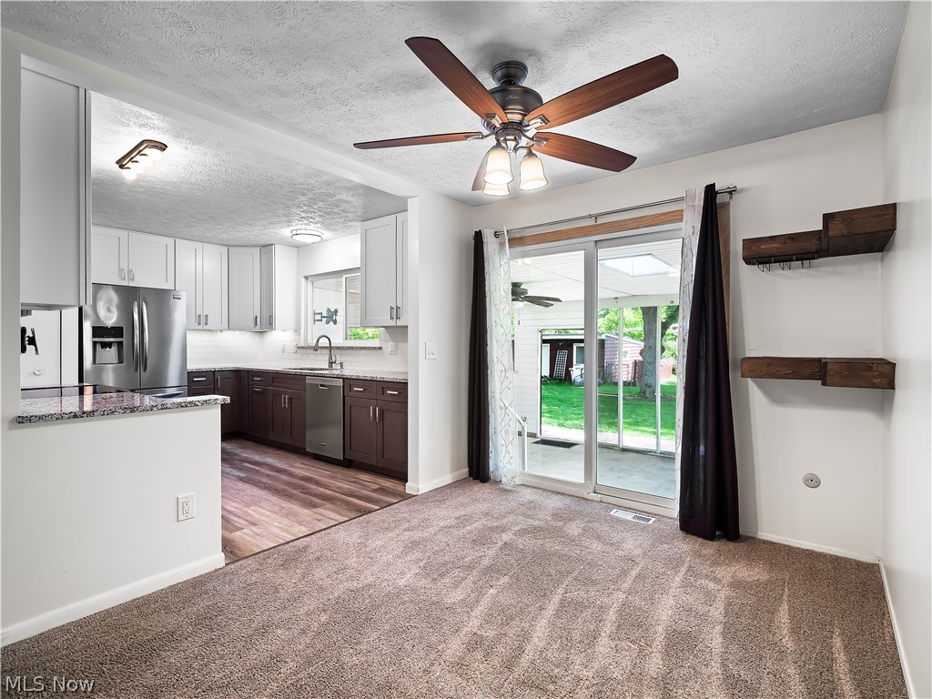8590 Fairlane Drive Olmsted Falls OH 44138