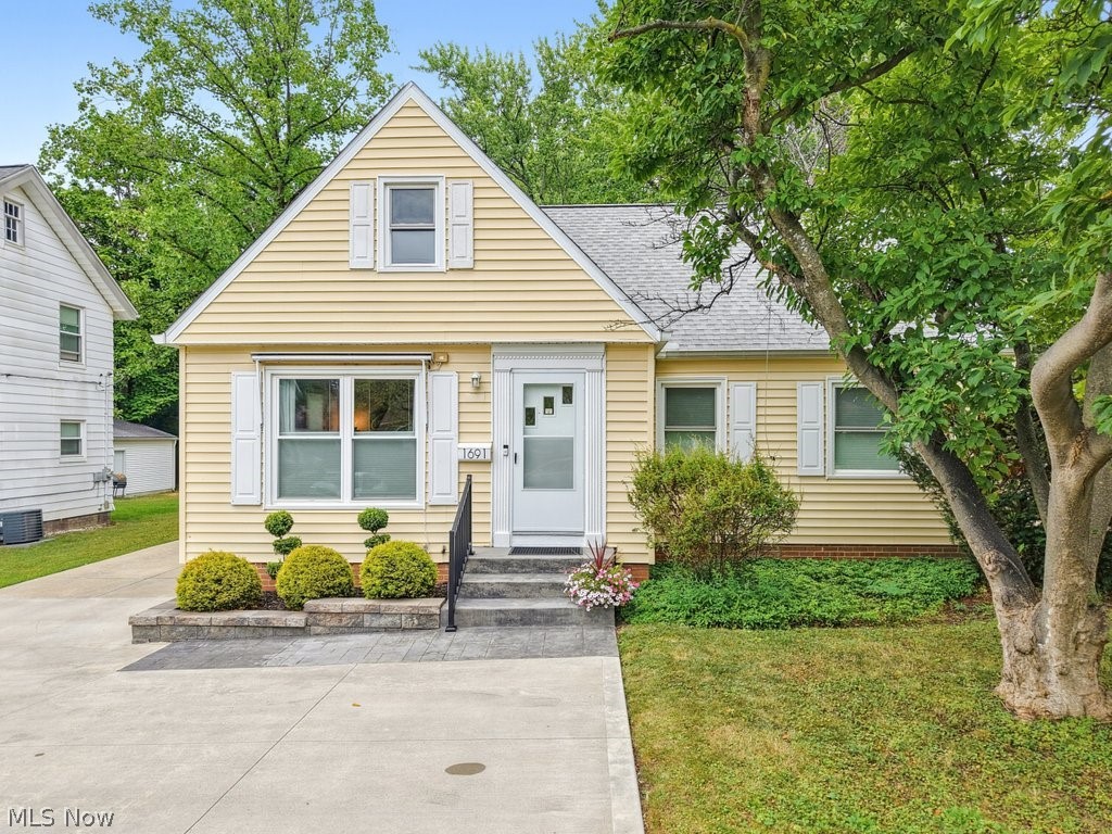 1691 S. Green Road South Euclid OH 44121