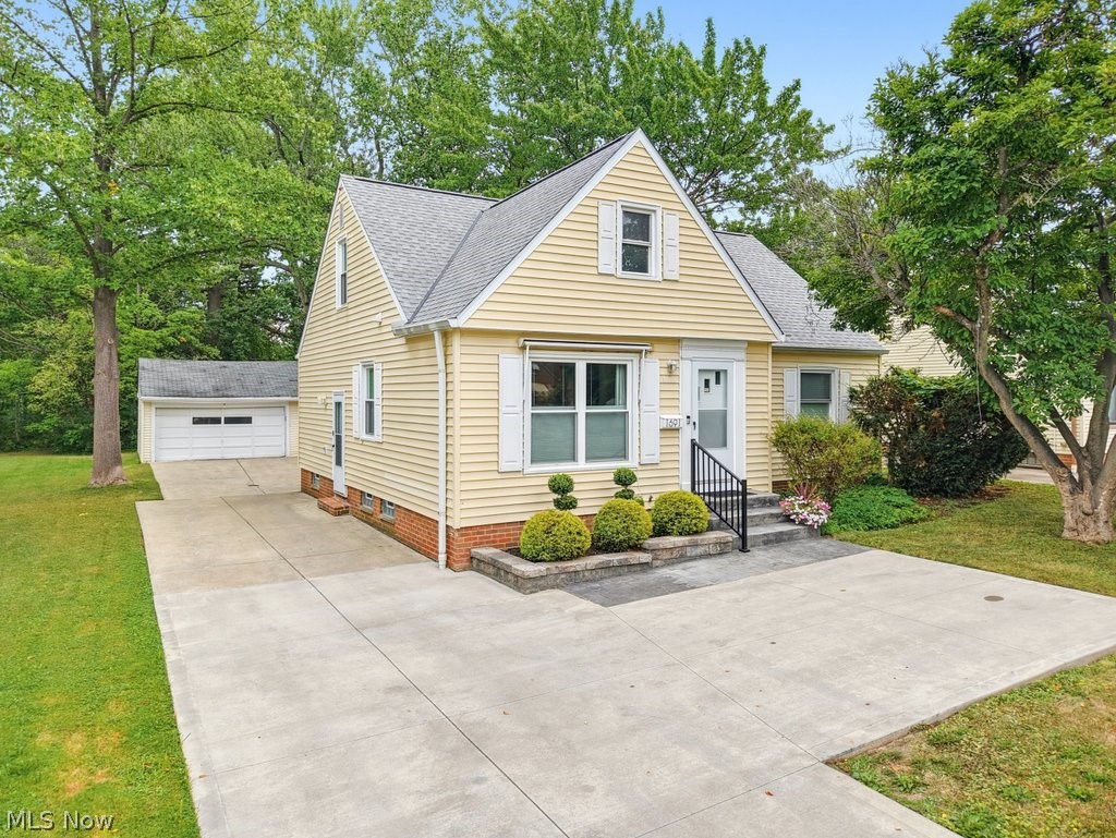 1691 S. Green Road South Euclid OH 44121