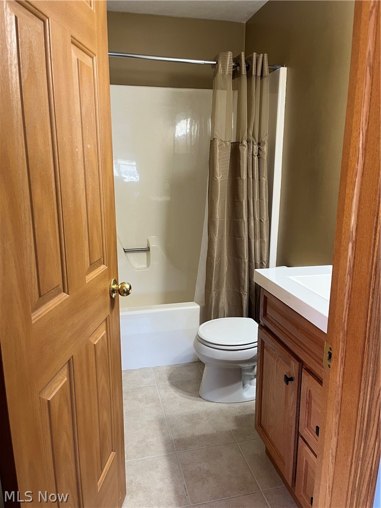 1987 Beringer Place Geneva OH 44041
