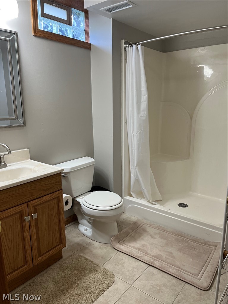 1987 Beringer Place Geneva OH 44041