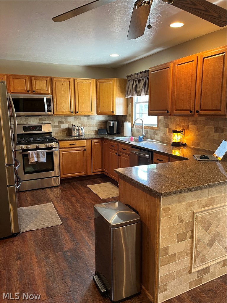 1987 Beringer Place Geneva OH 44041