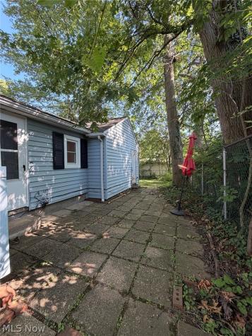 340 Kenwood Avenue Akron OH 44313