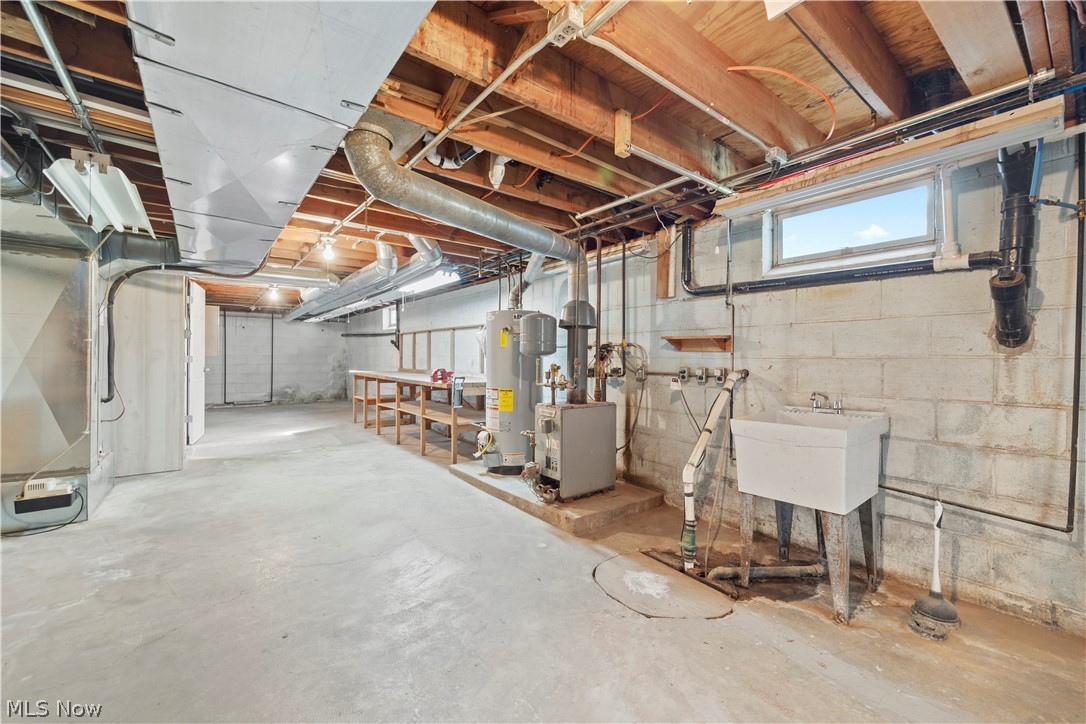 44675 Middle Ridge Road Amherst OH 44001