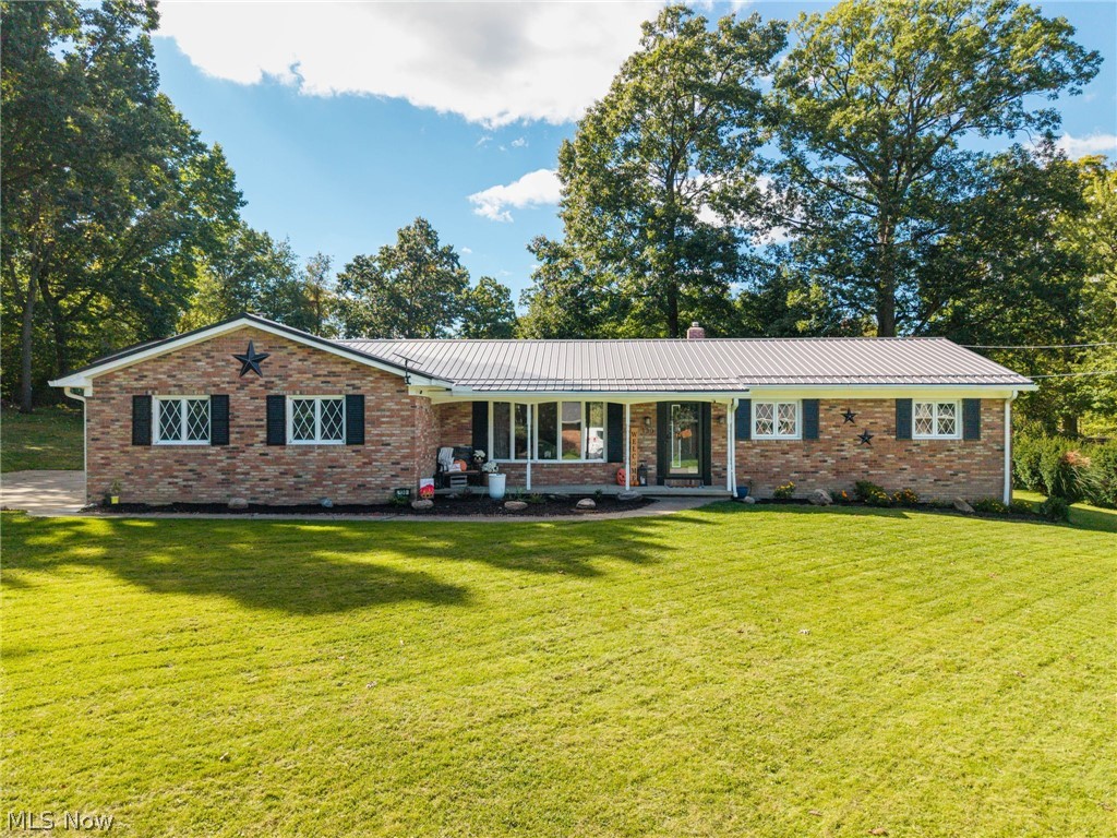 130 E Wellock Drive Akron OH 44319
