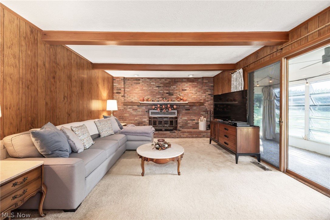 130 E Wellock Drive Akron OH 44319