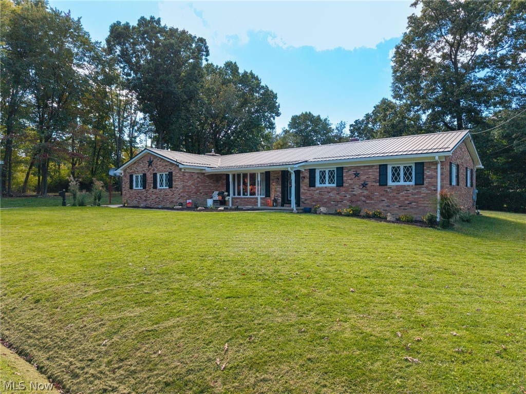 130 E Wellock Drive Akron OH 44319