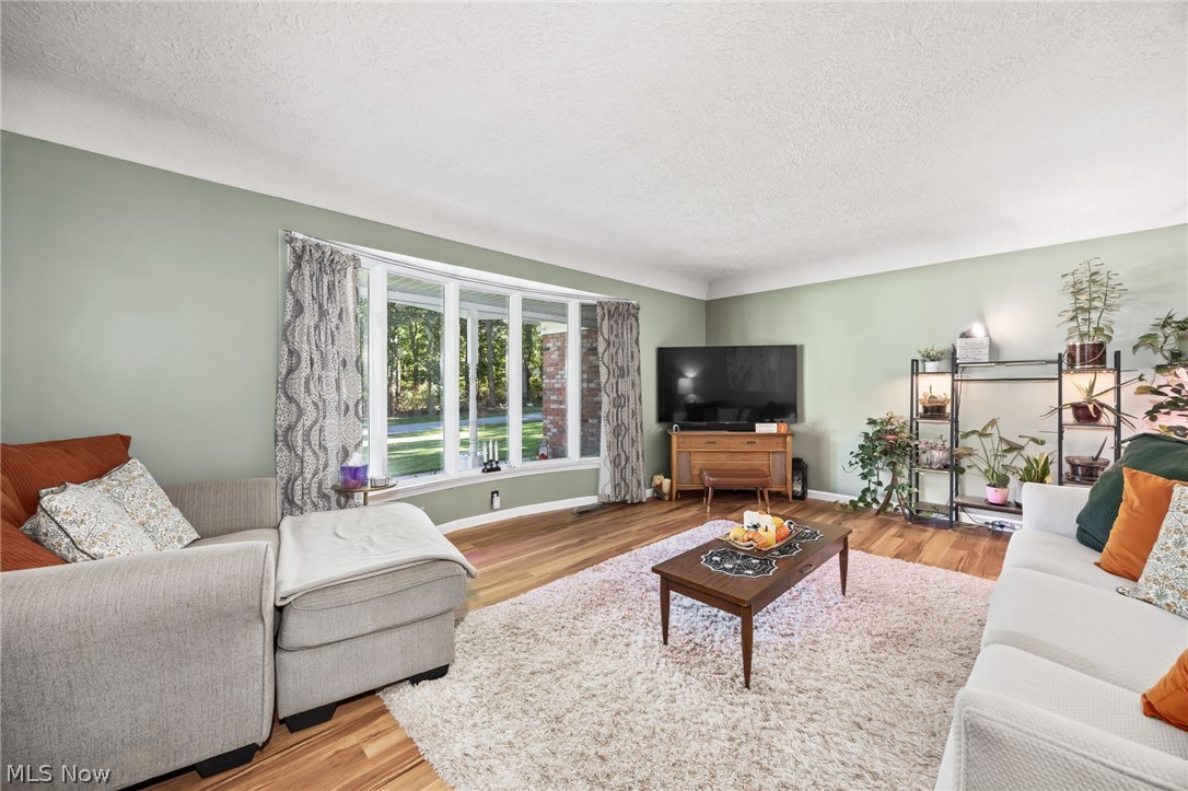 130 E Wellock Drive Akron OH 44319