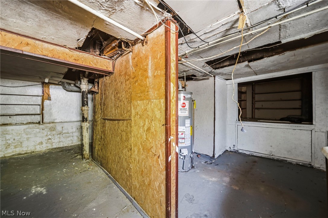 9404 Benham Avenue Cleveland OH 44105